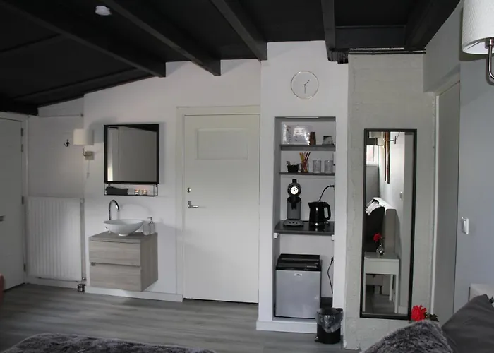 De Rekkendonken Bed and Breakfast 4*