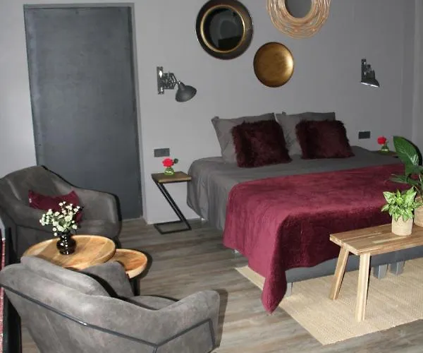 Couette-café De Rekkendonken 4*